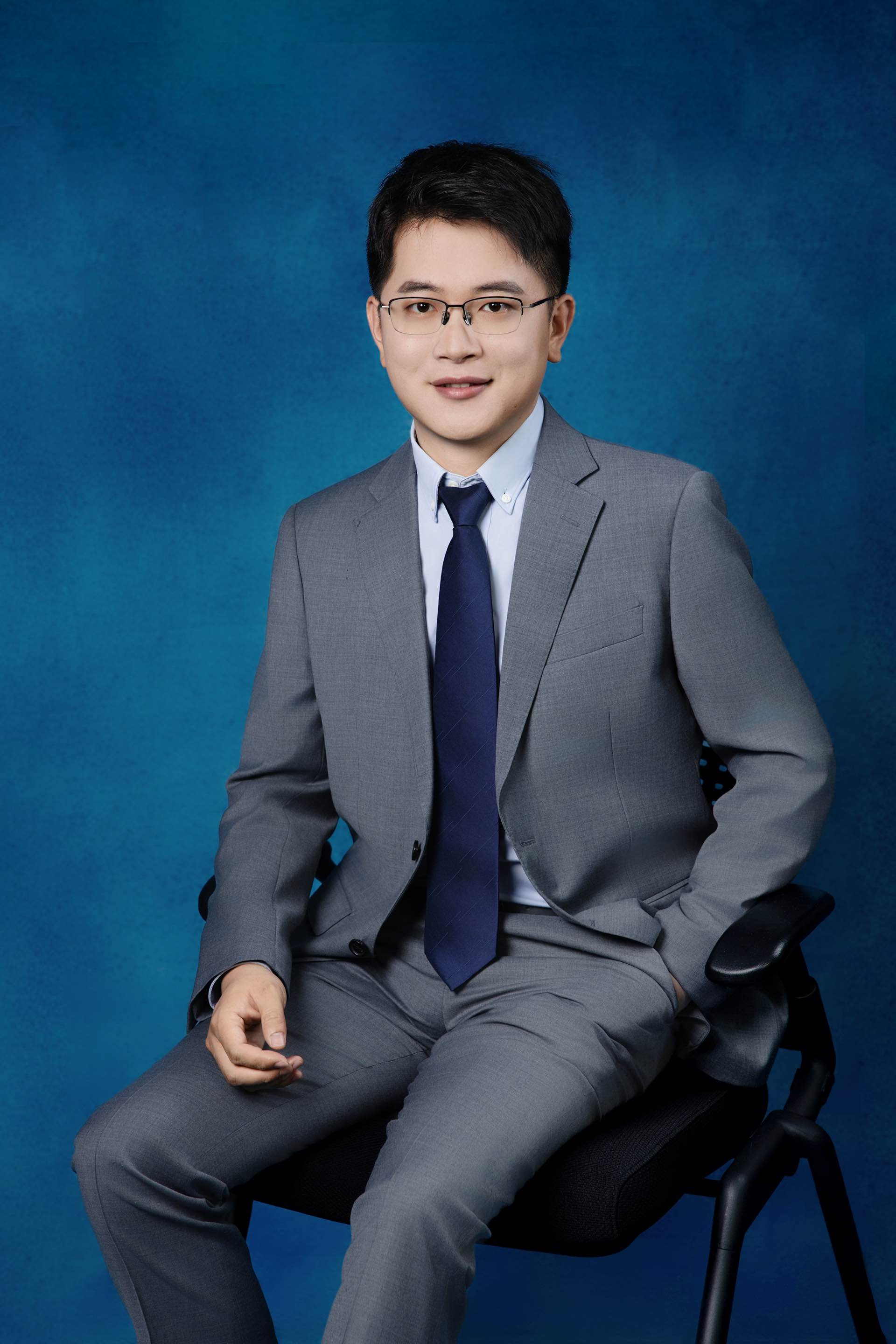 于云帆